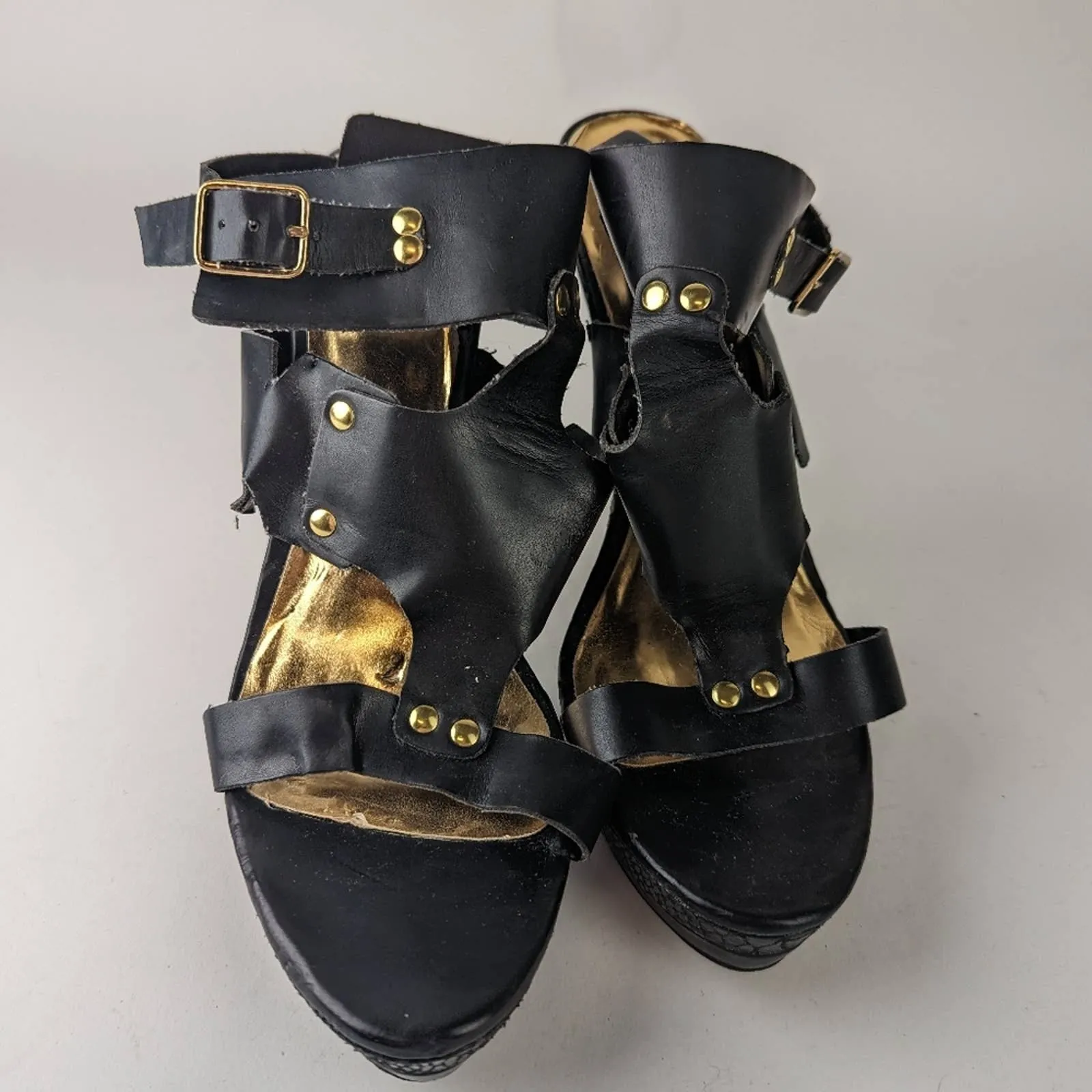 Bakers Melissa Black Strappy Snakeprint Heels 10