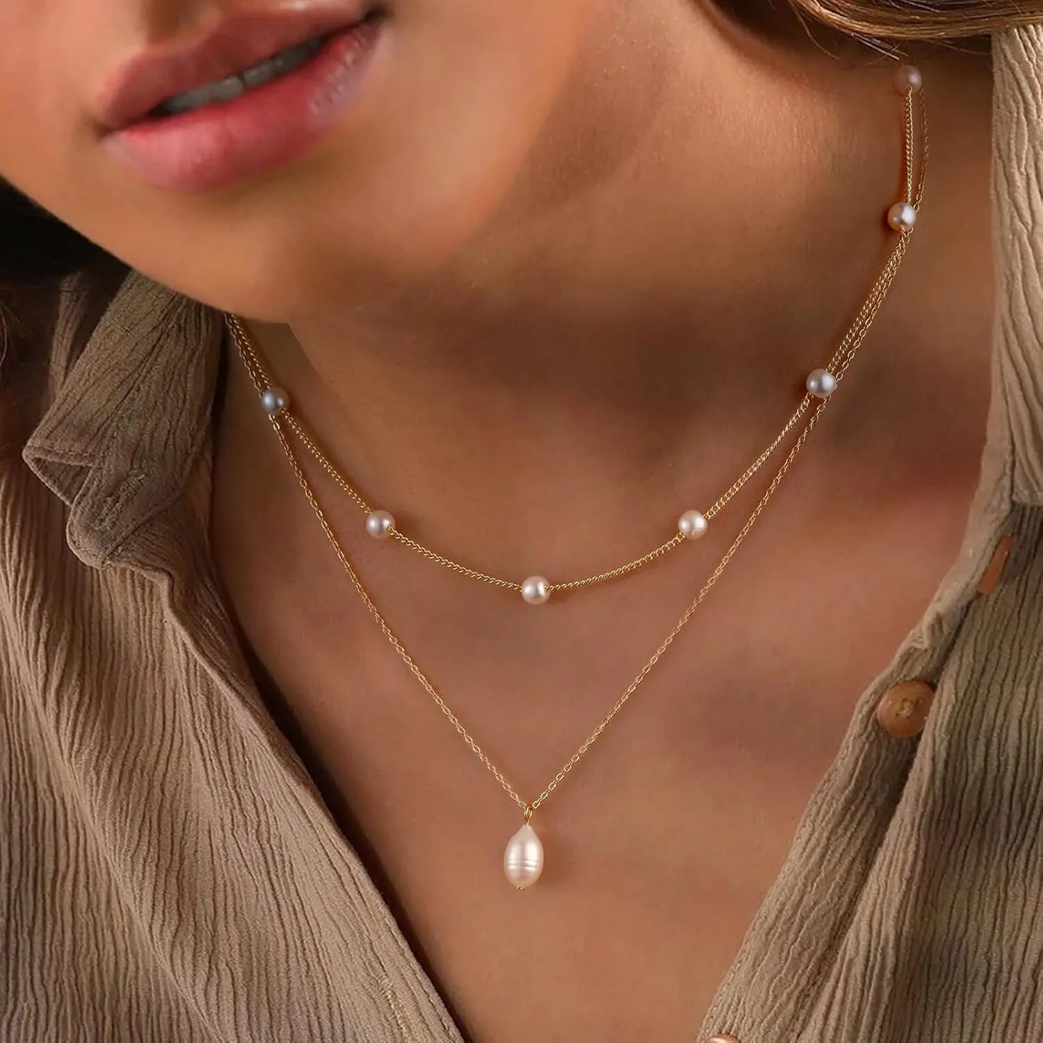 Boho Beaded Necklace for Women, Y2K Natural Pearl Beaded Necklaces Choker Summer Benchy Necklace Natural Bead Necklaces for Teen Girls Handmade Boho Jewelry Birthday Gift