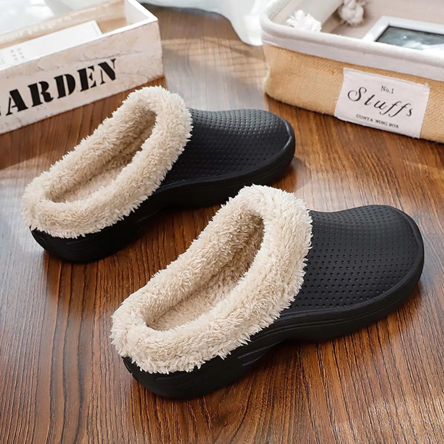 CERYTHRINA Men's Women's Lined Clog Breathable Mesh Lining Indoor Outdoor Walking Garden Clogs Winter Slippers