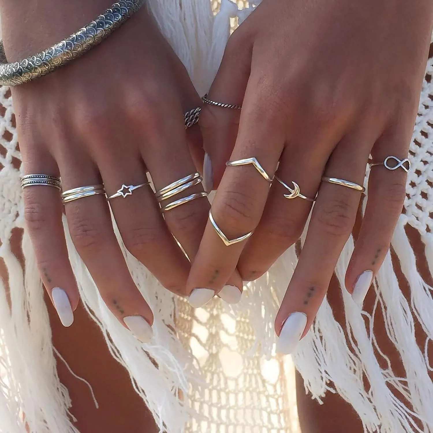 FUTIMELY 62-101Pcs Vintage Knuckle Rings Set Stackable Midi Rings for Women Bohemian Gold Silver Rings Crystal Joint Finger Rings Set