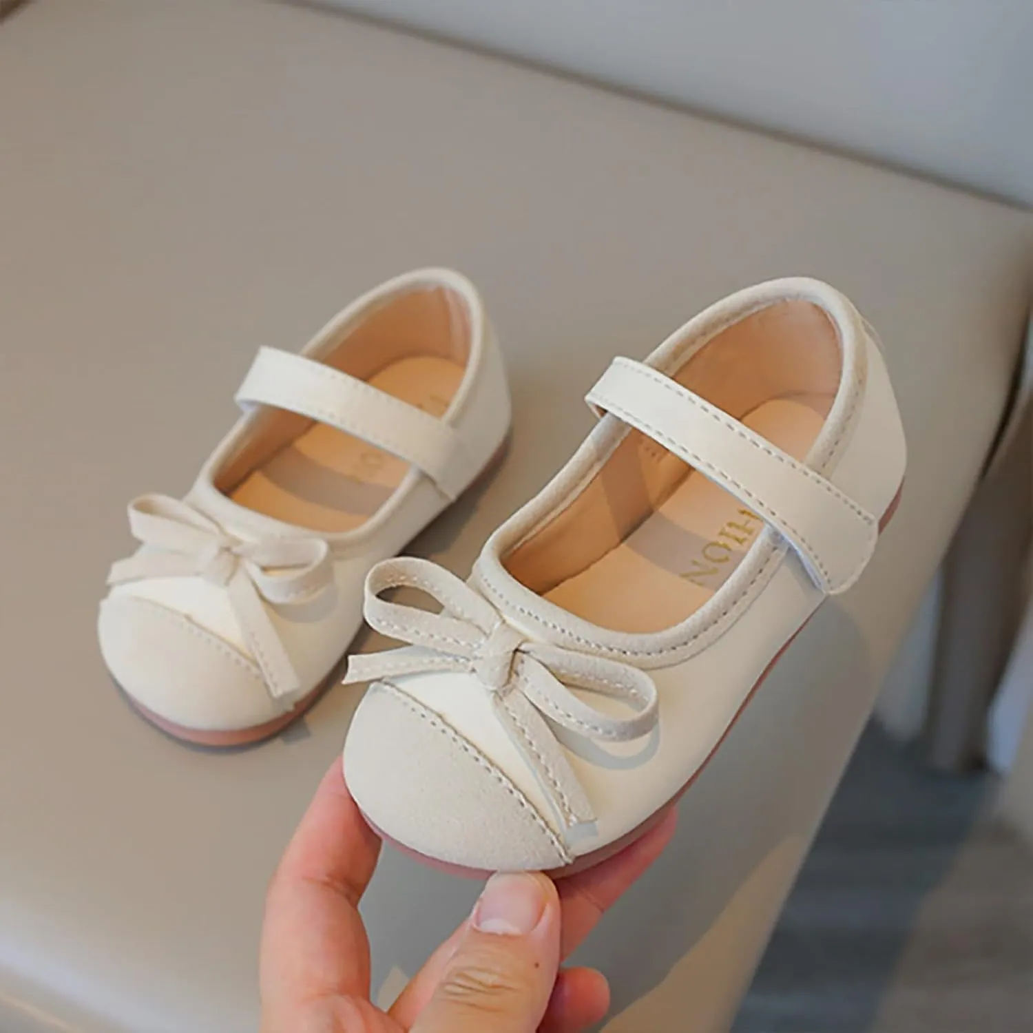 Glittery Mary Jane Flat for Toddler Girls Little-Kids Princess Wedding Ballet Dress Shoes Soft Strap Ballerina
