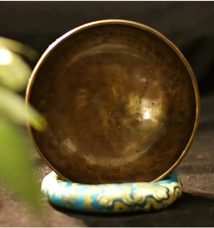 Handmade Brass Tibetan Singing Bowl - Mystical Resonance Full Moon Buddha Edition
