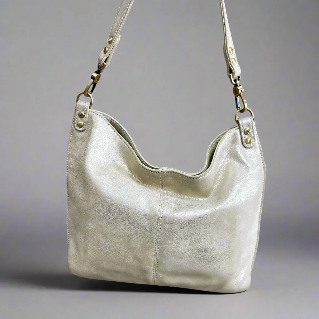 Hobo antique gold Pier Shoulder bag