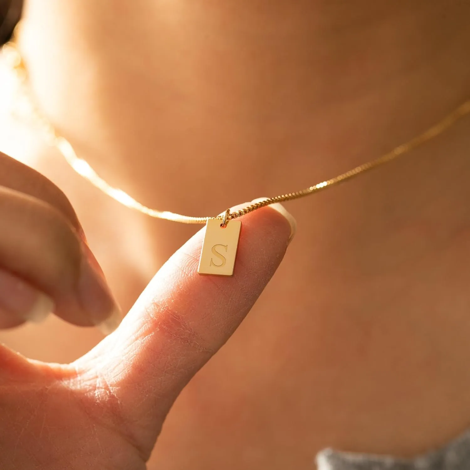 Krfy Cursive Gold Initial Pendant Necklace Iced Out Miami Cuban Link Chain for Women 18K Gold Plated Alphabet Letter Pendant Choker Hip Hop Chain Trendy Rapper Jewelry