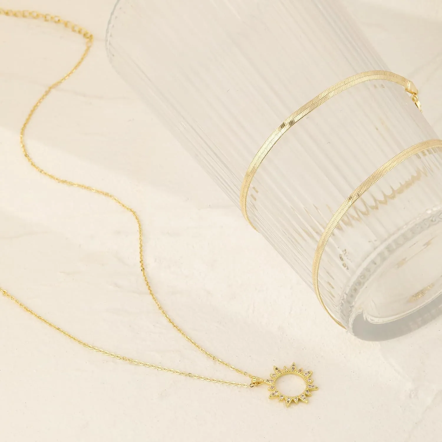 Layered Necklaces for Women,14K Gold/Silver Necklace Set Simple Layered Necklaces Herringbone Twisted Lip Chain Dainty Pendant Necklace Jewelry