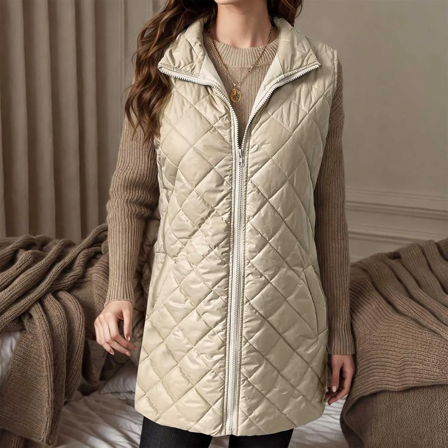 Long Puffer Vest Women Lightweight Quilted Sleeveless Stand Collar Zip Up Puffy Jacket with Pockets Winter Outerwear