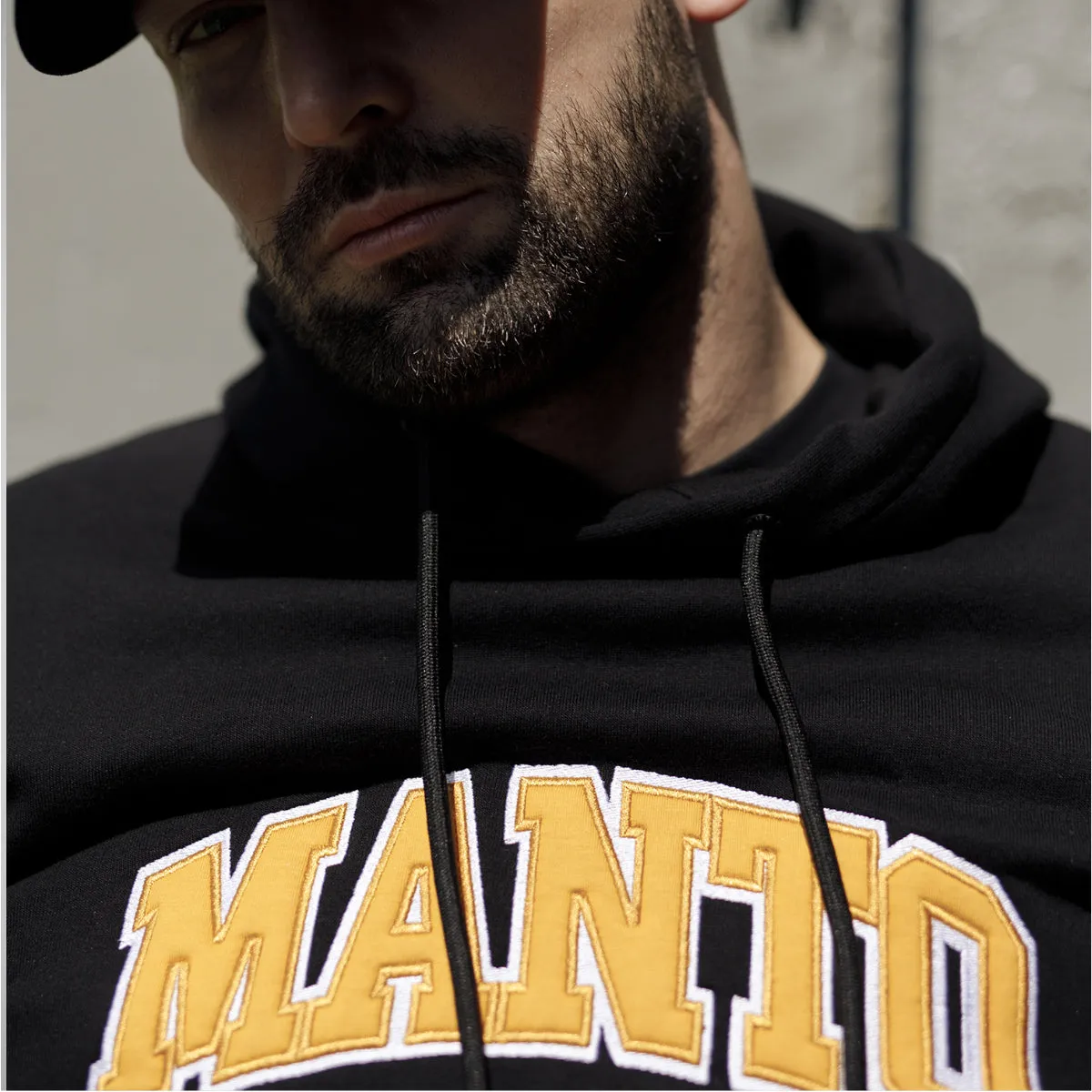 Manto Varsity Hoodie Black