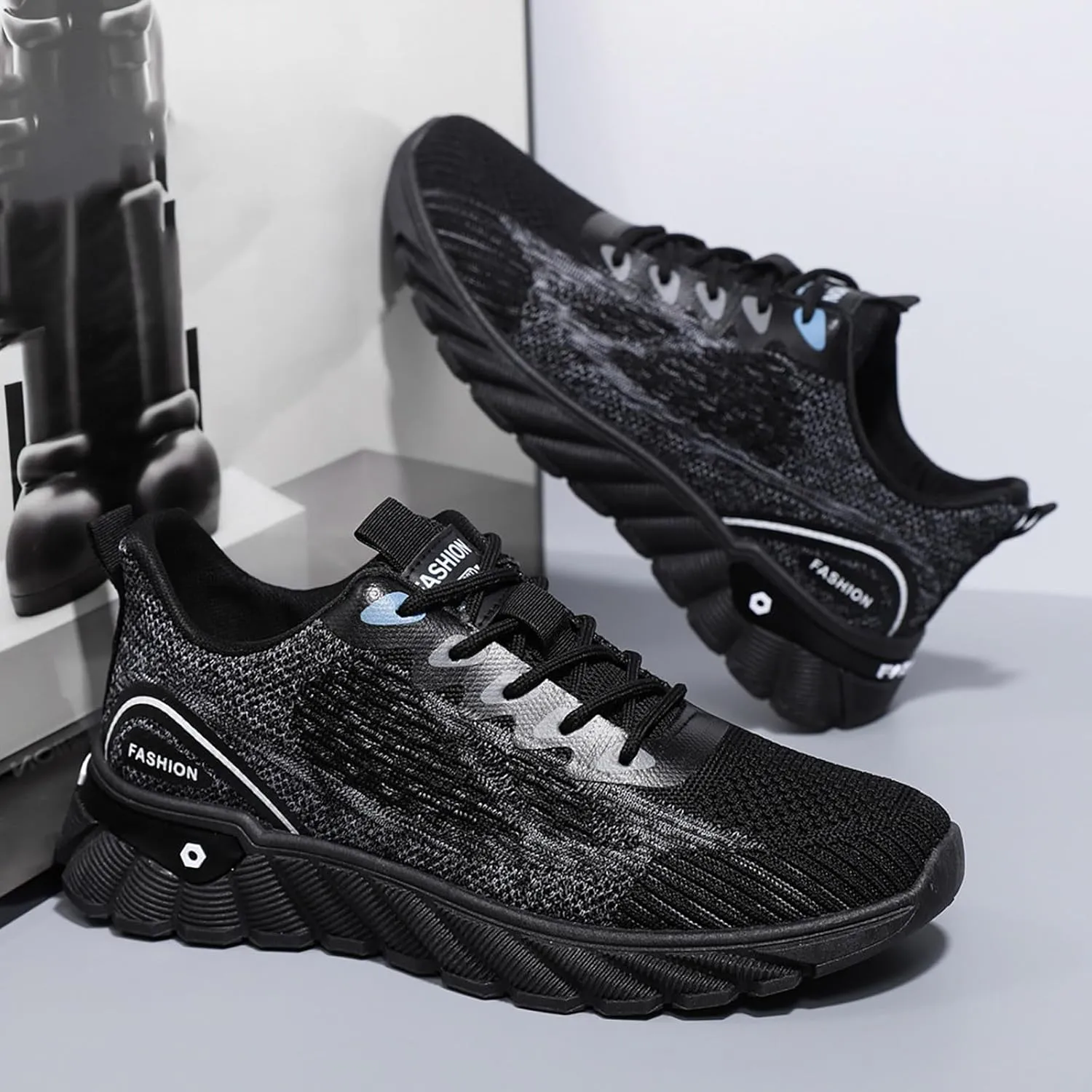 Men's Shoes Summer New Breathable Casual Fly Weaving Mesh Mesh Shoes Running Casual Sports Sneaker Boots for Men