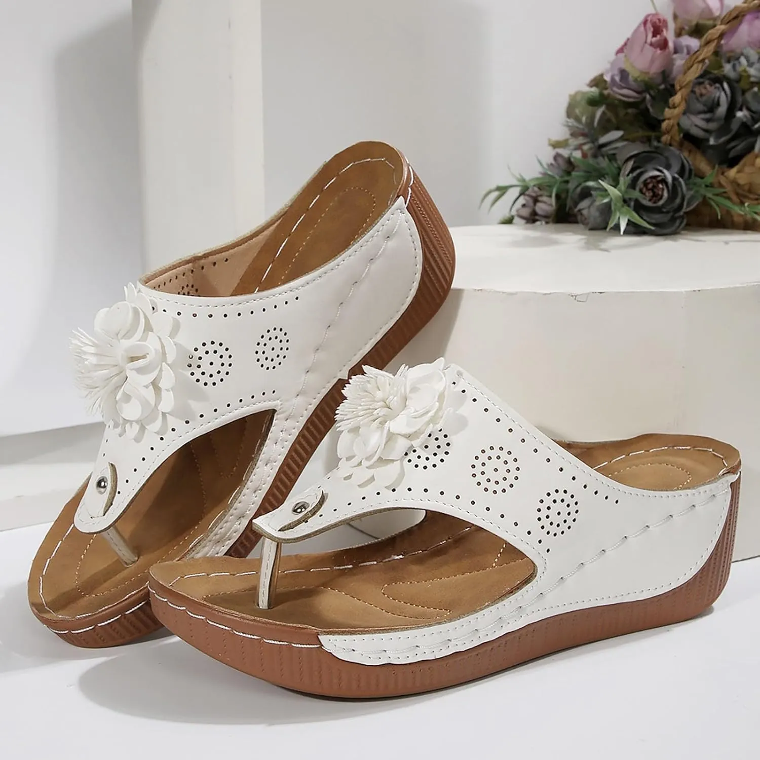 SuanlaTDS Wedge Flip Flops for Women Orthopedic Sandals Dressy Summer 2025 Open Toe Platform Casual Boho Slip-on Slides Slippers Beach Dress Comfortable Daily Wear Outdoor Walking Shoes