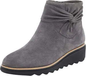 Women Ankle Boots Suede Low Heel Slip On Platform Dress Shoes Comfortable Wide Width Walking Shoes with Arch Support