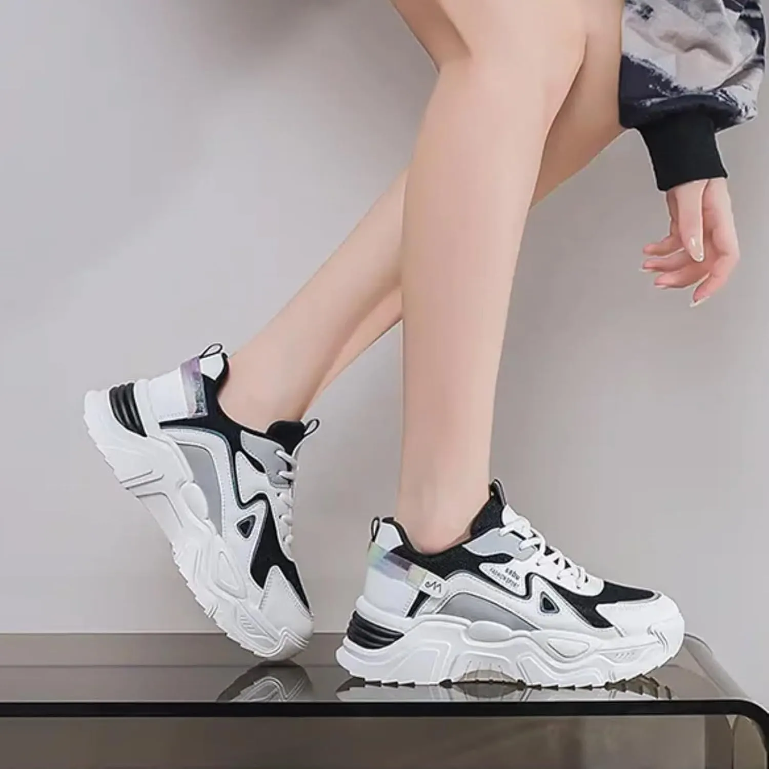 Womens Leather Lace-Up Platform Sneakers Casual Non-Slip Shock Absorbing Heighten Fashion Breathable Walking Workout Shoes