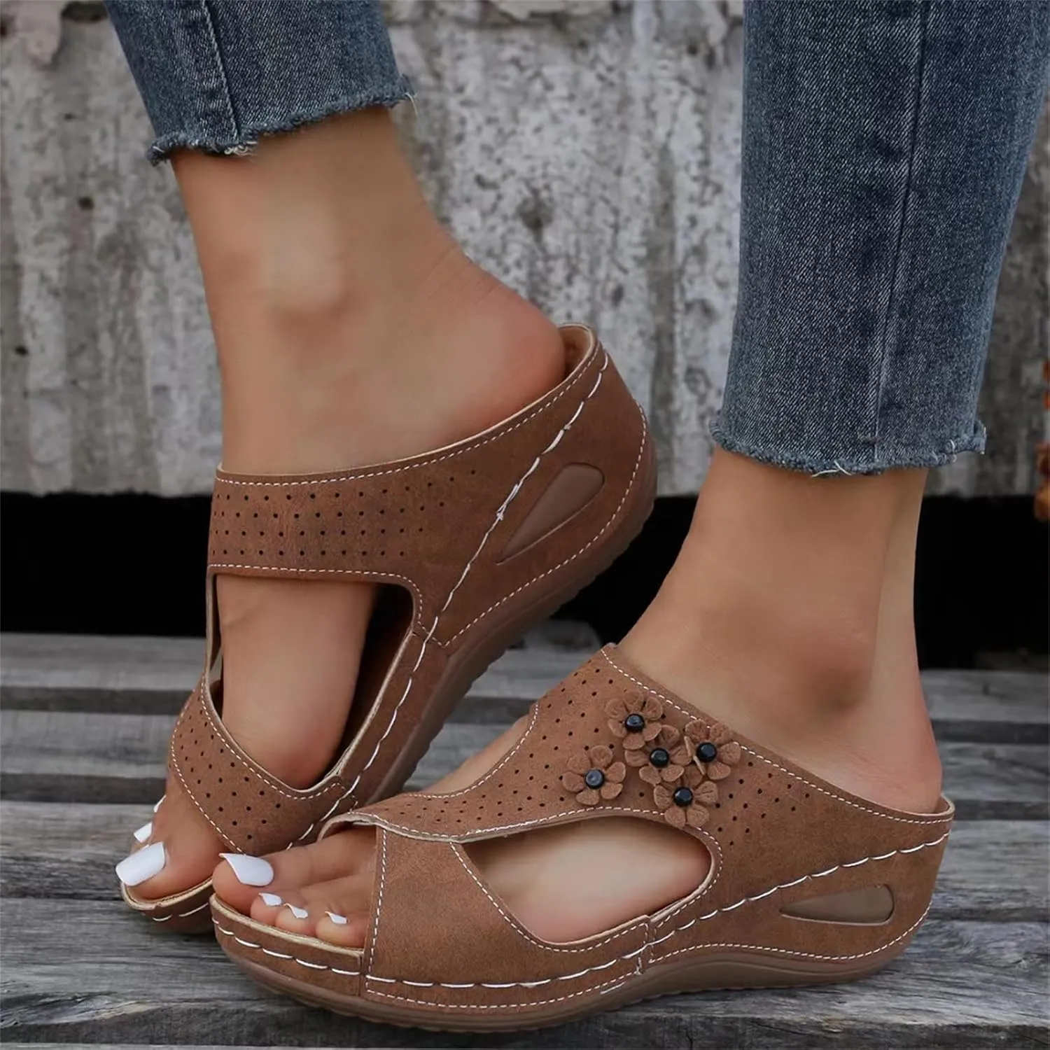 Womens Sandals Comfortable Support Orthopedic Slippers Slides Plantar Fasciitis Dressy Summer Casual Orthotic Flip Flops 2024