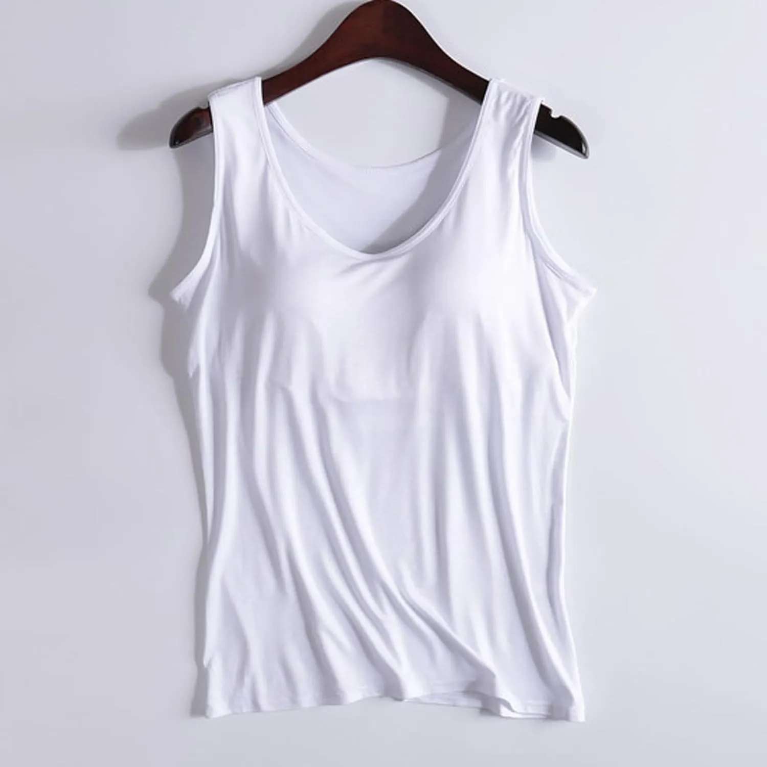 Womens Tank Tops with Built in Bras Soft Sleeveless Tank Tops Solid Scoop Neck Shirts Basic Workout Top Undershirt Tee